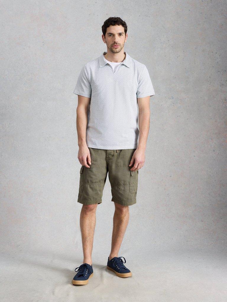 Geo Print Polo in GREEN PR - MODEL FRONT