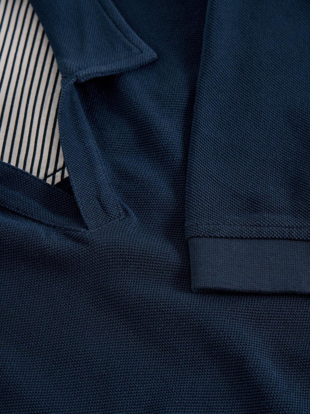 Thame Trophy Neck Polo in DARK NAVY - FLAT DETAIL