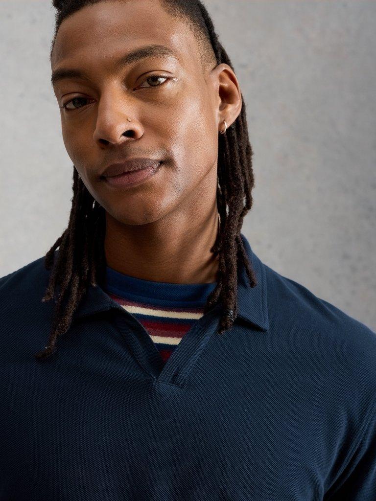 Thame Trophy Neck Polo in DARK NAVY - MODEL DETAIL