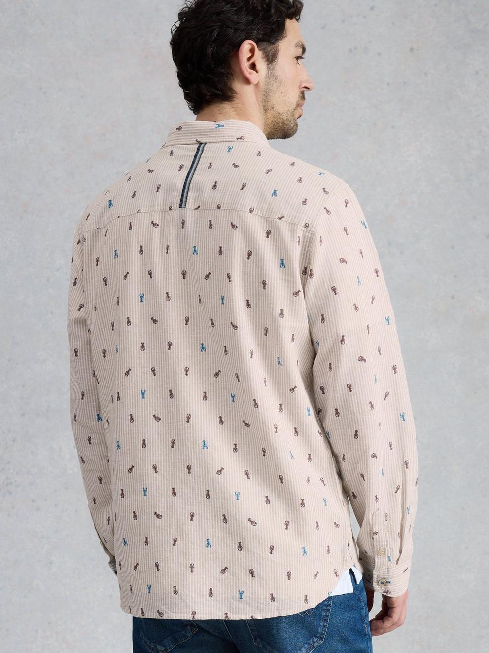 Finsbury LS Shrimp Print Shirt in NAT PR - MODEL BACK