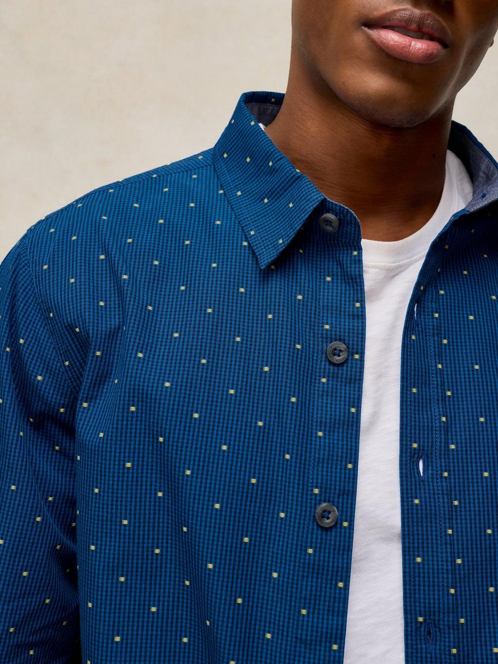Douglas LS Dobby Shirt in NAVY MULTI - MODEL FRONT