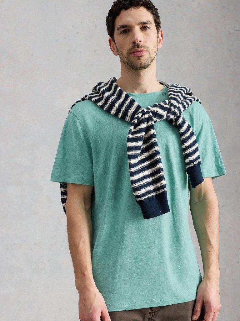 Abersoch Linen Tee in MID GREEN - LIFESTYLE