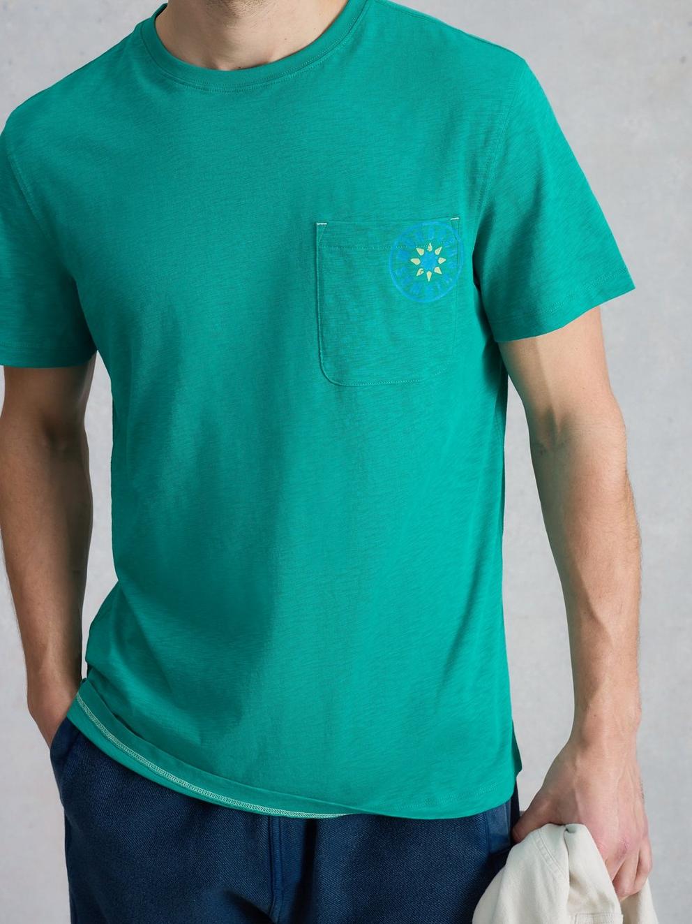 Abersoch Morocco Graphic Tee in GREEN PR - MODEL DETAIL