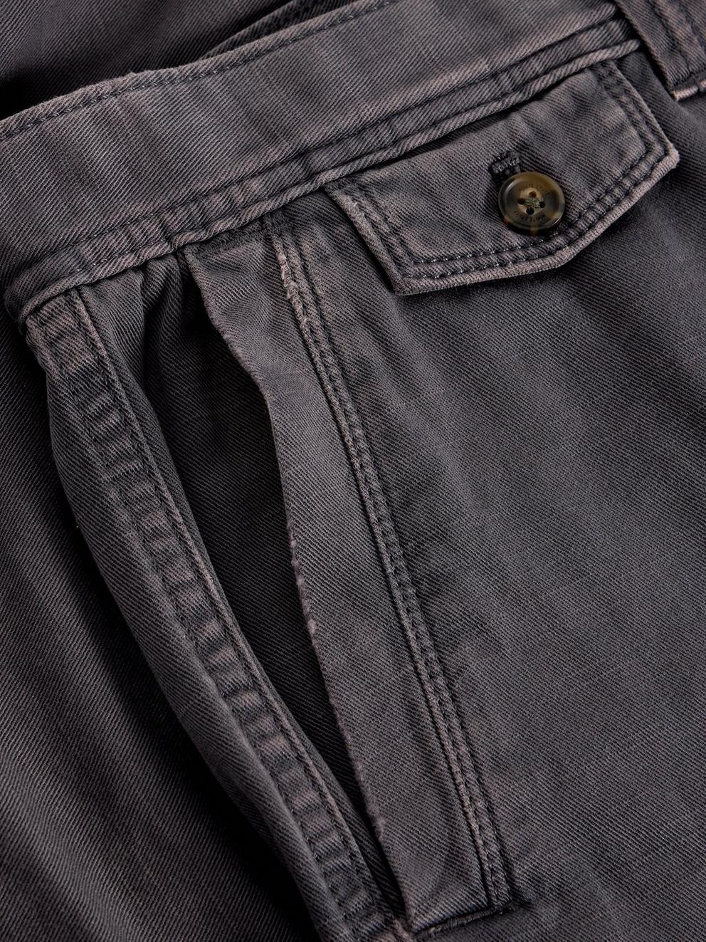 Chapman Casual Short in WASHED BLK - FLAT DETAIL