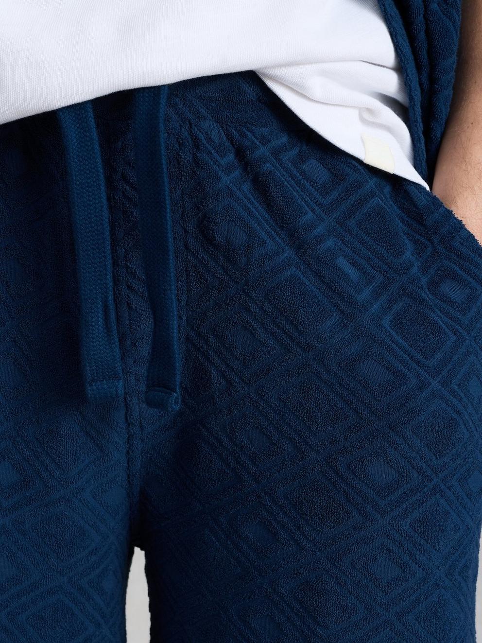 Totten Geo Towelling Short in MID BLUE - MODEL DETAIL