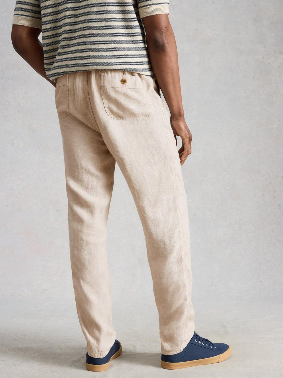 Skelmer Linen Trouser in LGT NAT - MODEL BACK