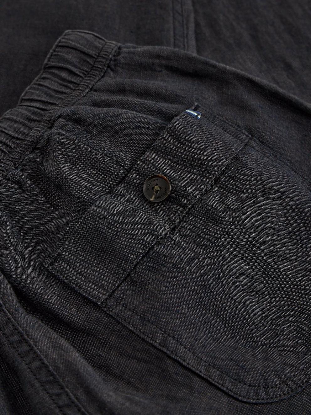 Skelmer Linen Trouser in PURE BLK - FLAT DETAIL