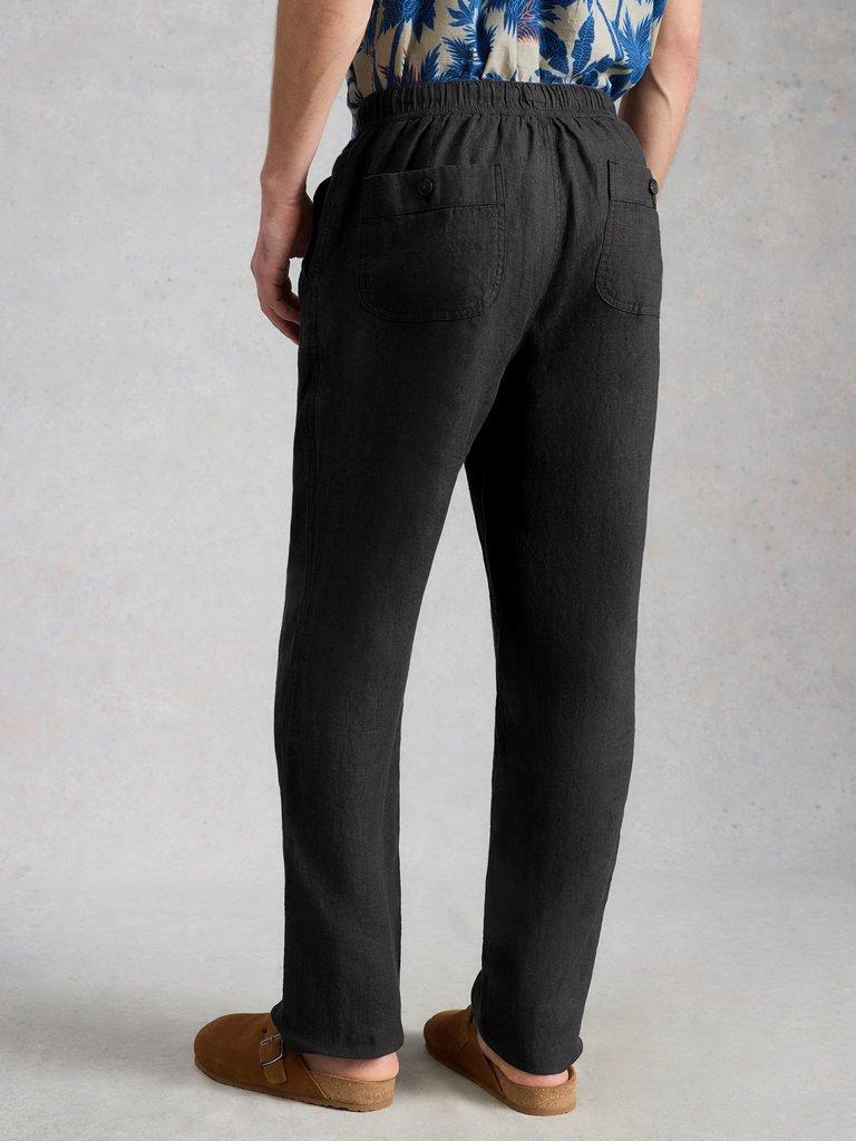 Skelmer Linen Trouser in PURE BLK - MODEL BACK
