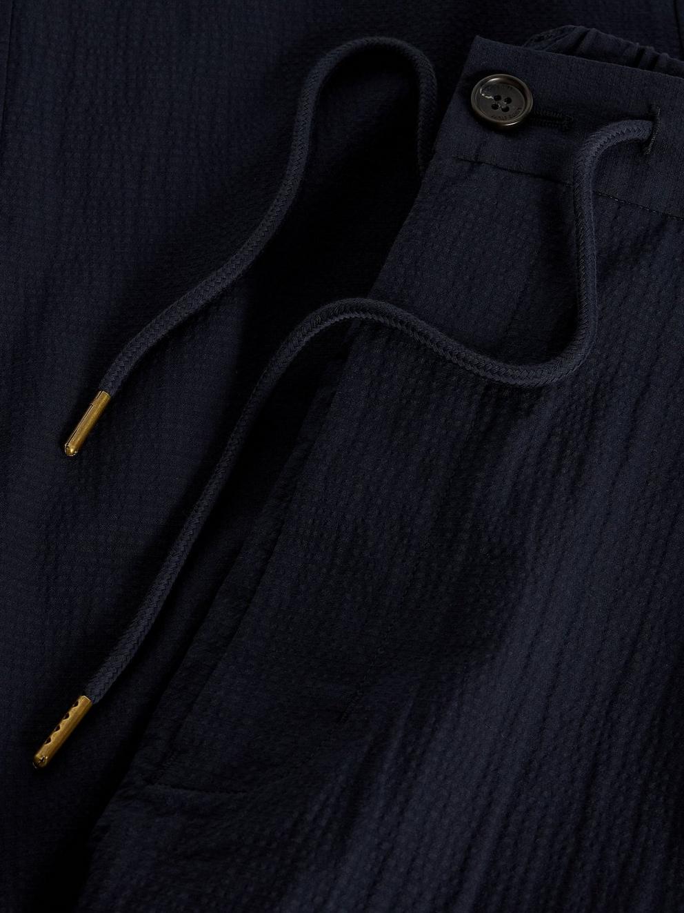 Falmouth Seersucker Trouser in DARK NAVY - FLAT DETAIL