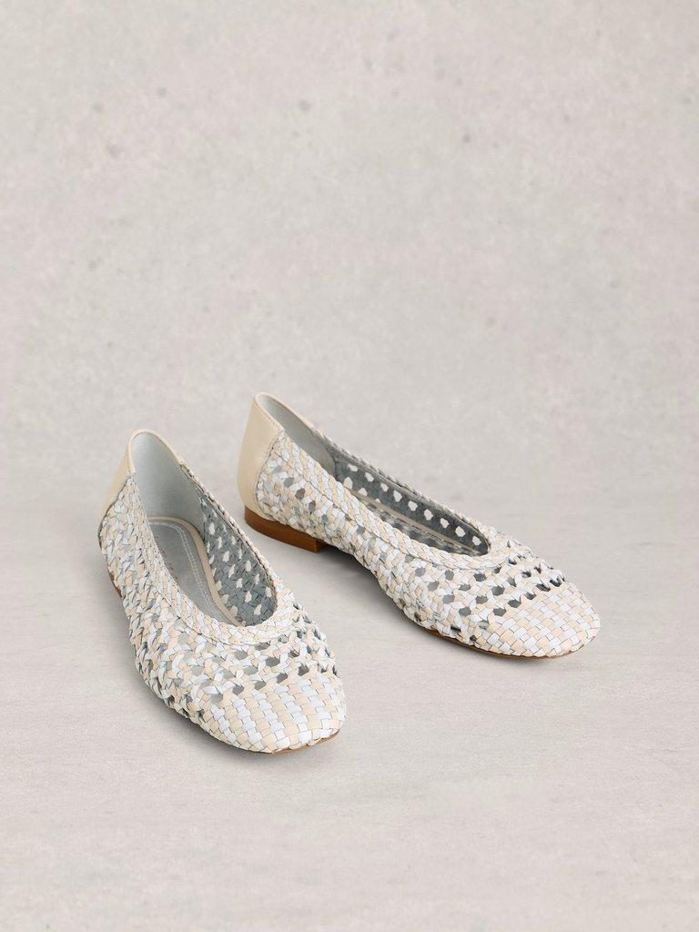 Woven Winnie Ballerina in PALE IVORY - FLAT FRONT