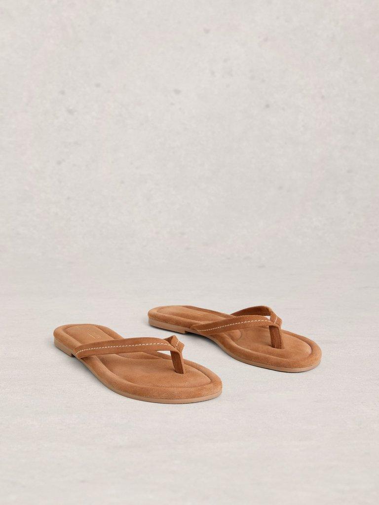Bay Sandal in MID TAN - FLAT FRONT