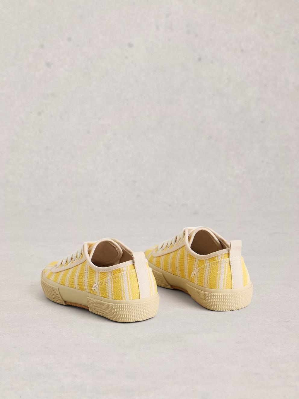 Pippa Lace Up Print Trainer in LGT YELLOW - FLAT BACK