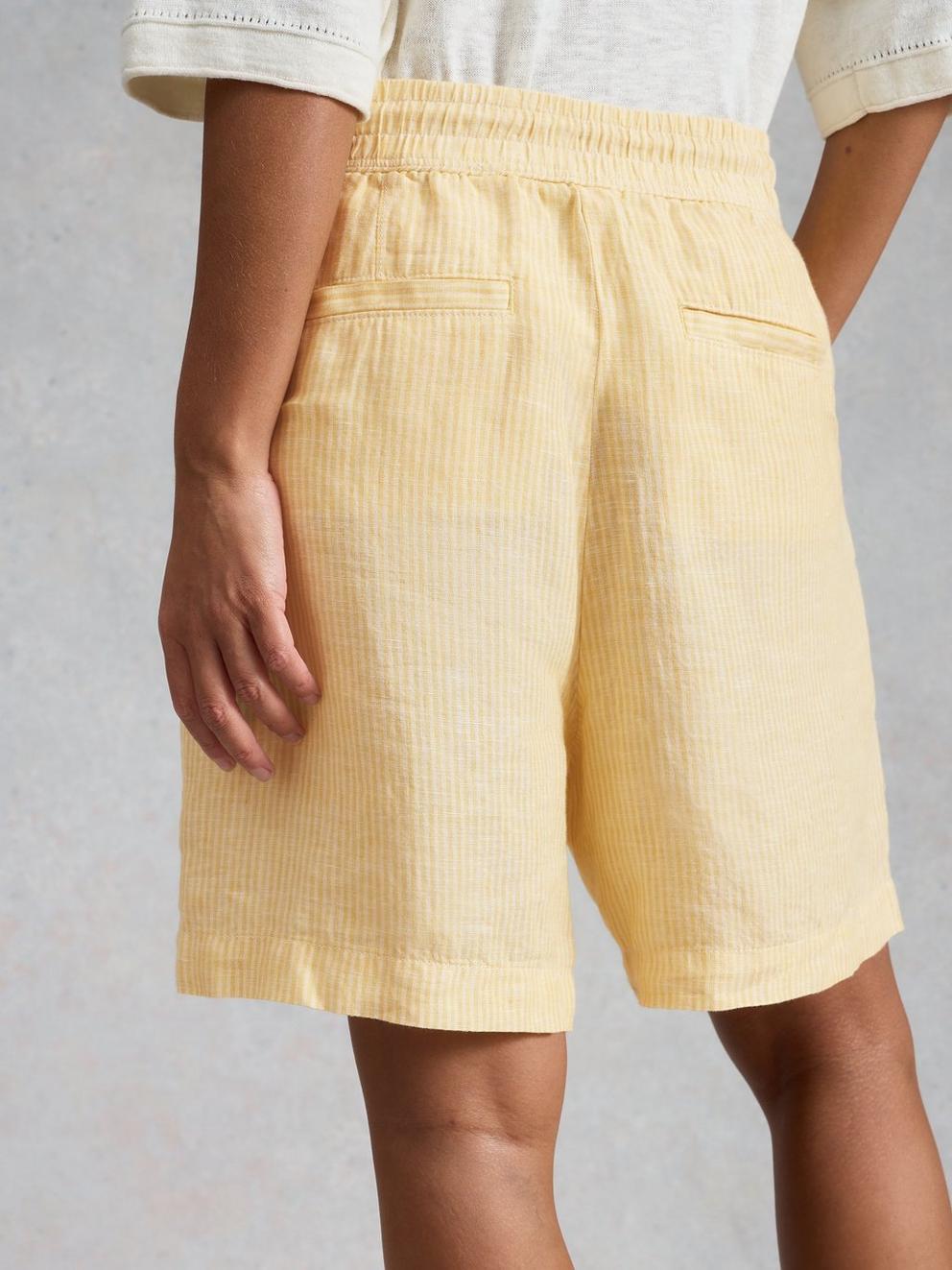 Belle Linen Tie Short in YELLOW MLT - MODEL BACK
