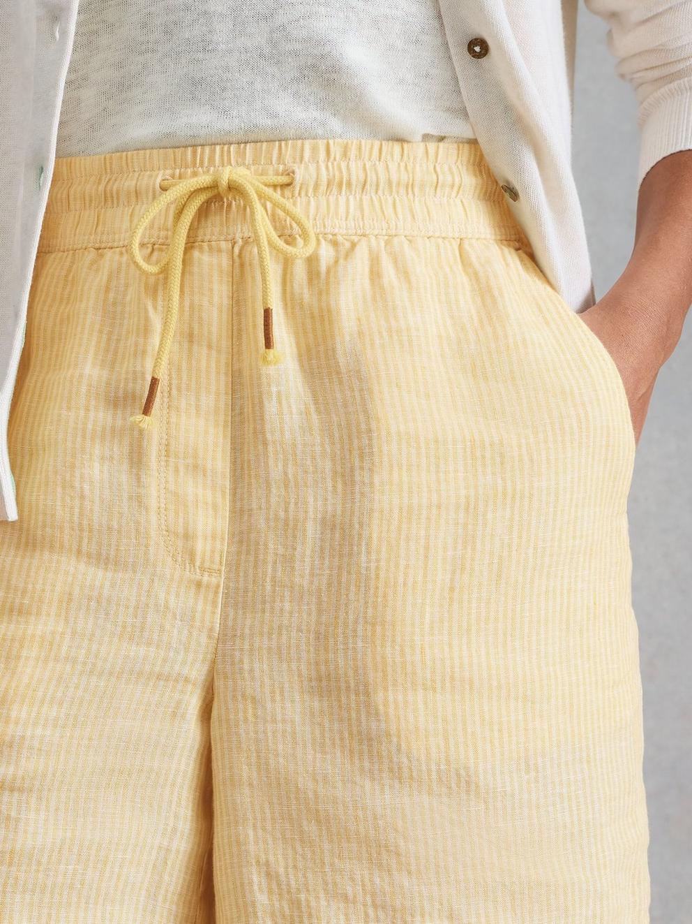 Belle Linen Tie Short in YELLOW MLT - MODEL DETAIL