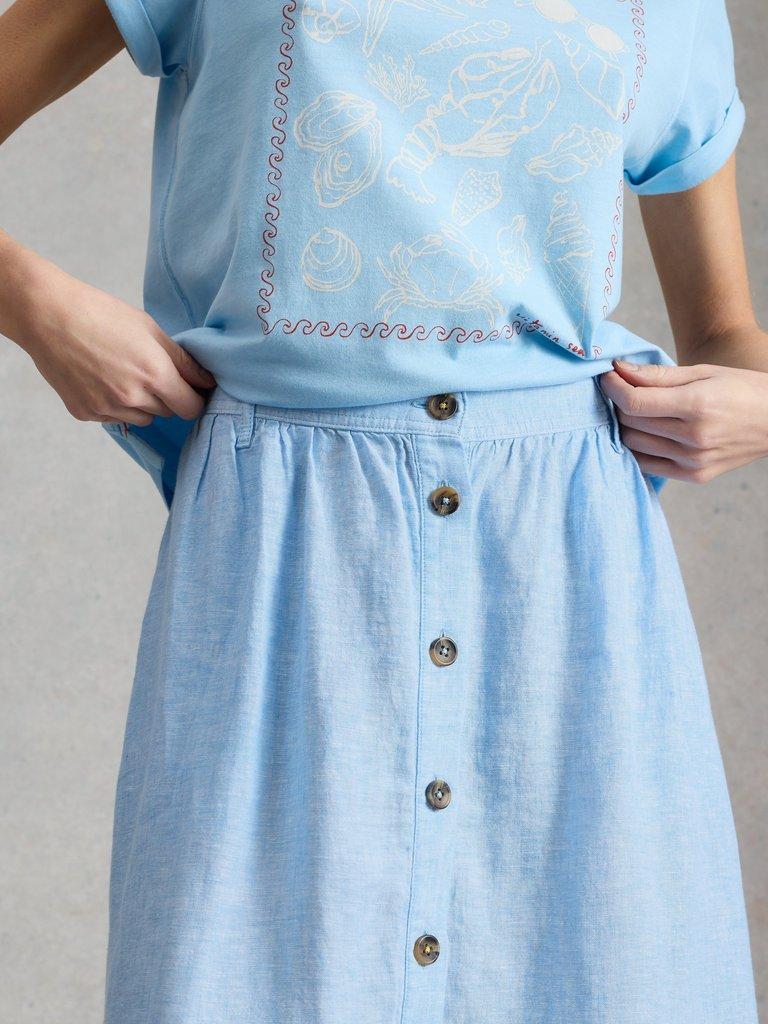 Riley Linen Midi Skirt in CHAMB BLUE - MODEL DETAIL
