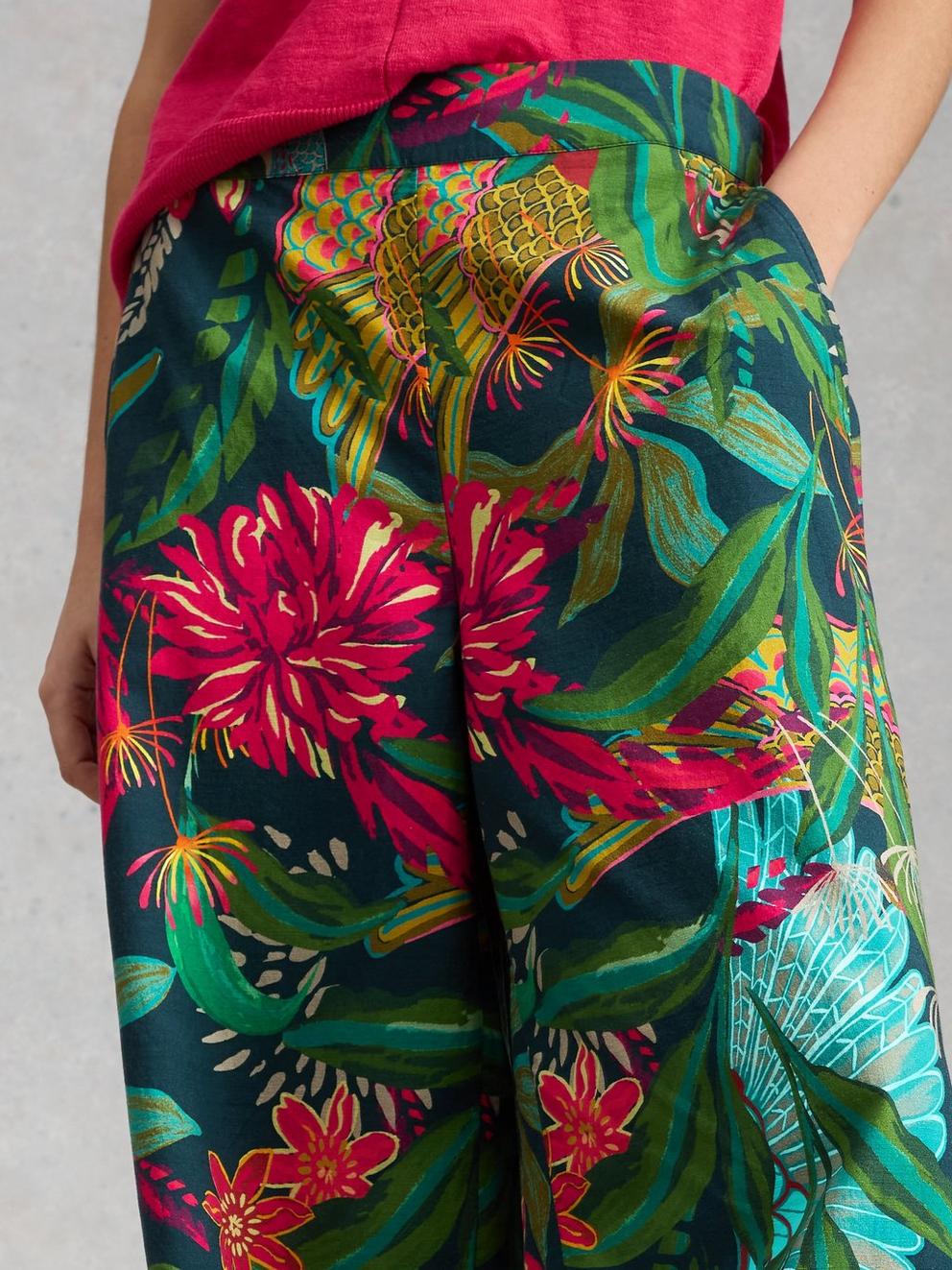 Ally Wide Leg Full Length Trouser in GREEN PR - MODEL DETAIL