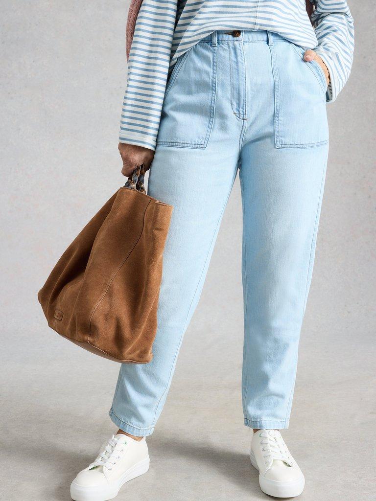 Twister Jean in LGT DENIM - LIFESTYLE