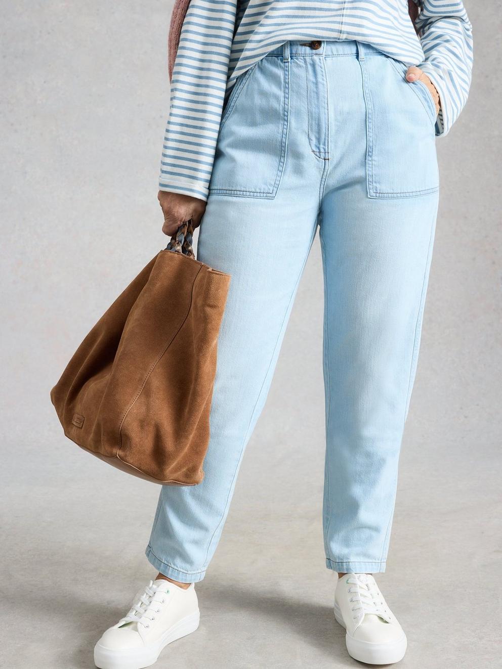 Twister Jean in LGT DENIM - LIFESTYLE