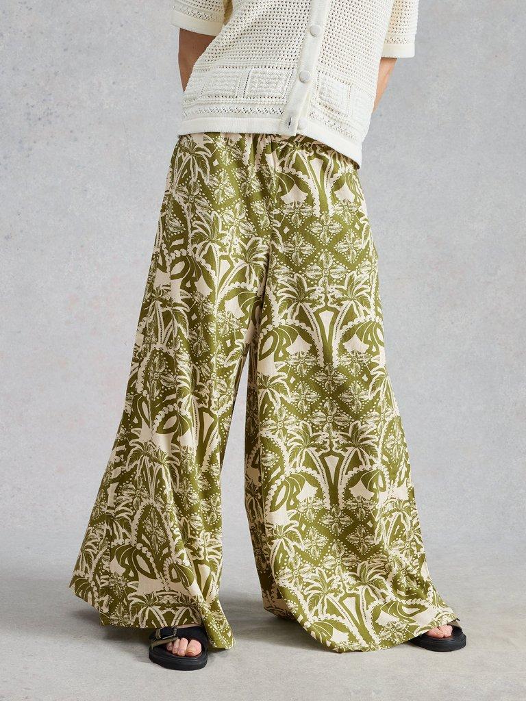 Poppy Linen Blend Trouser in GREEN PR - MODEL DETAIL