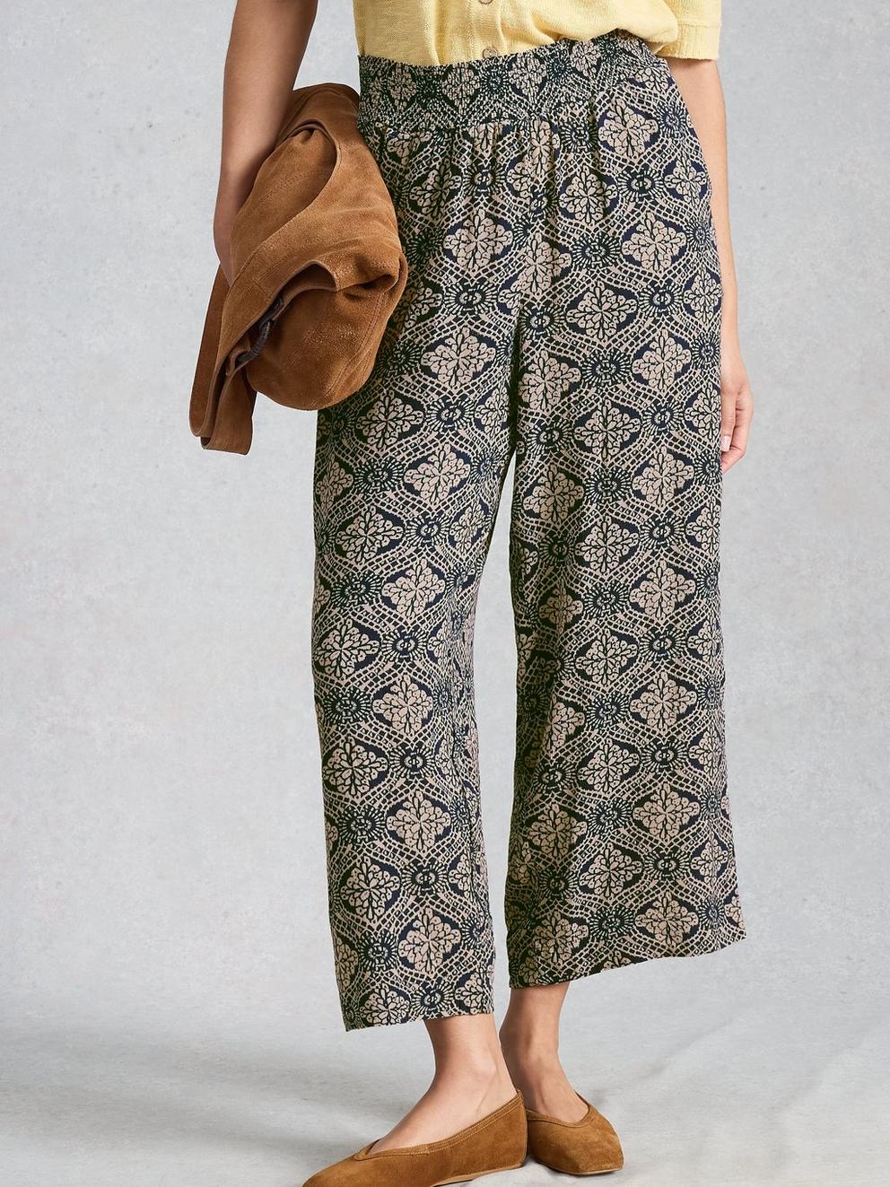 Shelly Crinkle Culotte in NAVY PR - LIFESTYLE