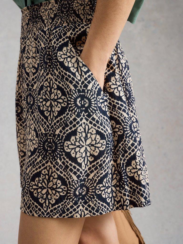 Shelly Crinkle Short in NAVY PR - LIFESTYLE