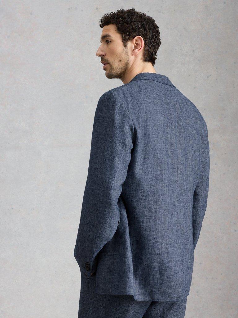 Dundee Linen Blend Blazer in INDIGO BLE - MODEL BACK