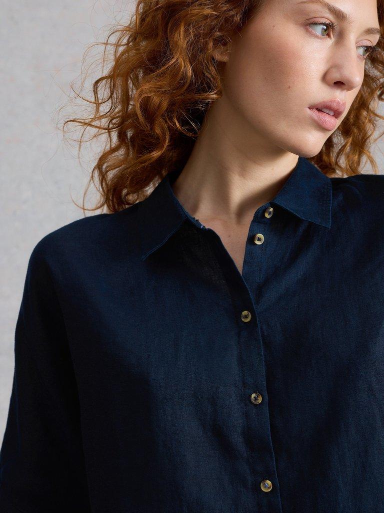 Cassie Linen Shirt in DARK NAVY - MODEL DETAIL