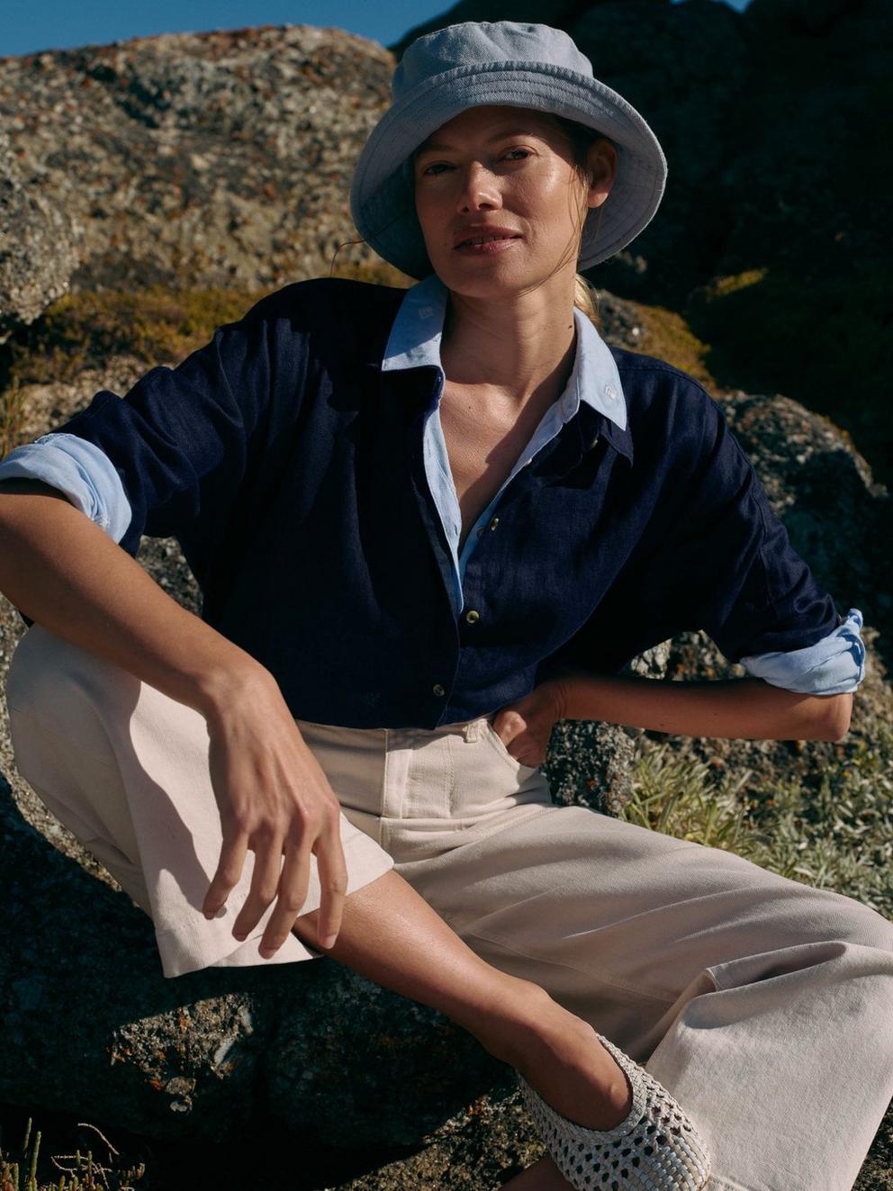 Cassie Linen Shirt in DARK NAVY - MIXED