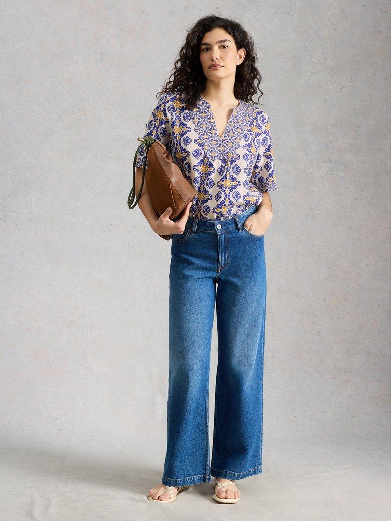 Ash Linen Blend Top in IVORY MLT - MODEL FRONT