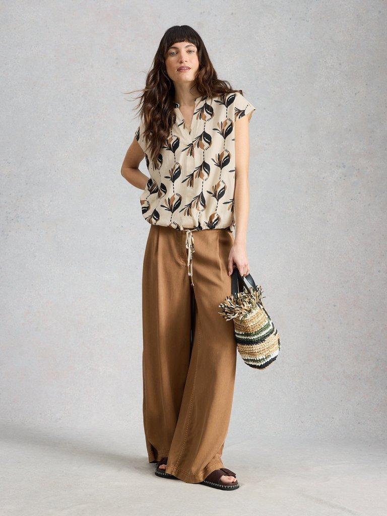 Nicole Linen Blend Sleeveless Top in IVORY PR - MODEL FRONT