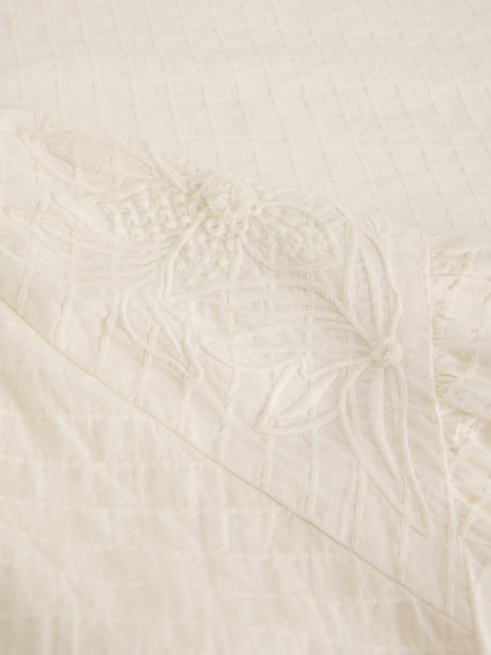 Tilly Textured Top in NAT WHITE - FLAT DETAIL