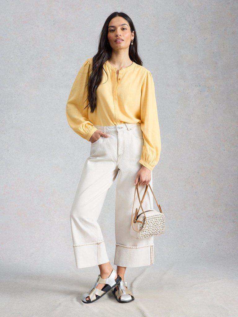 Lana Linen Blend Top in LGT YELLOW - MODEL FRONT