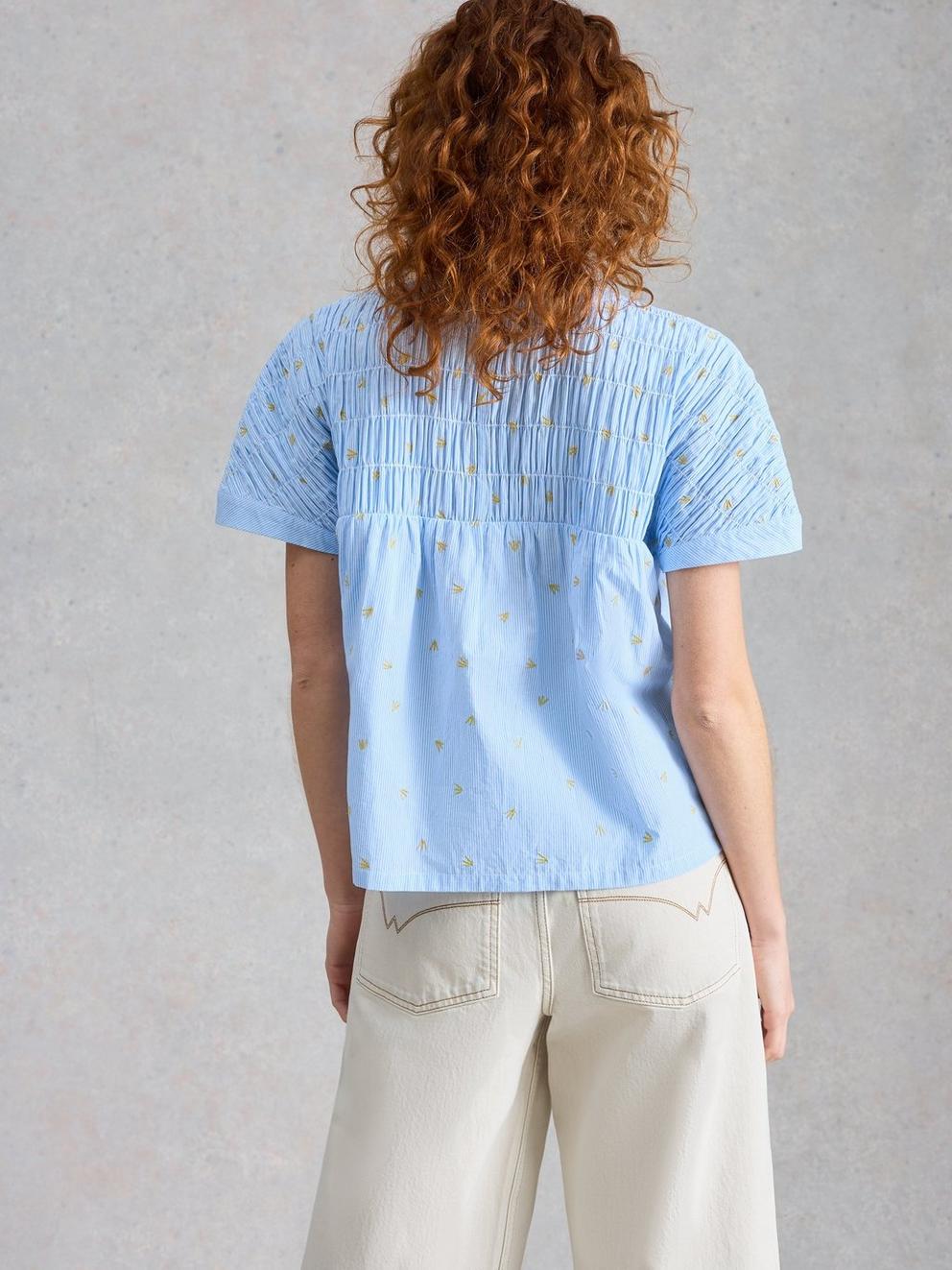 Tammie Organic Cotton Shirt in BLUE MLT - MODEL BACK
