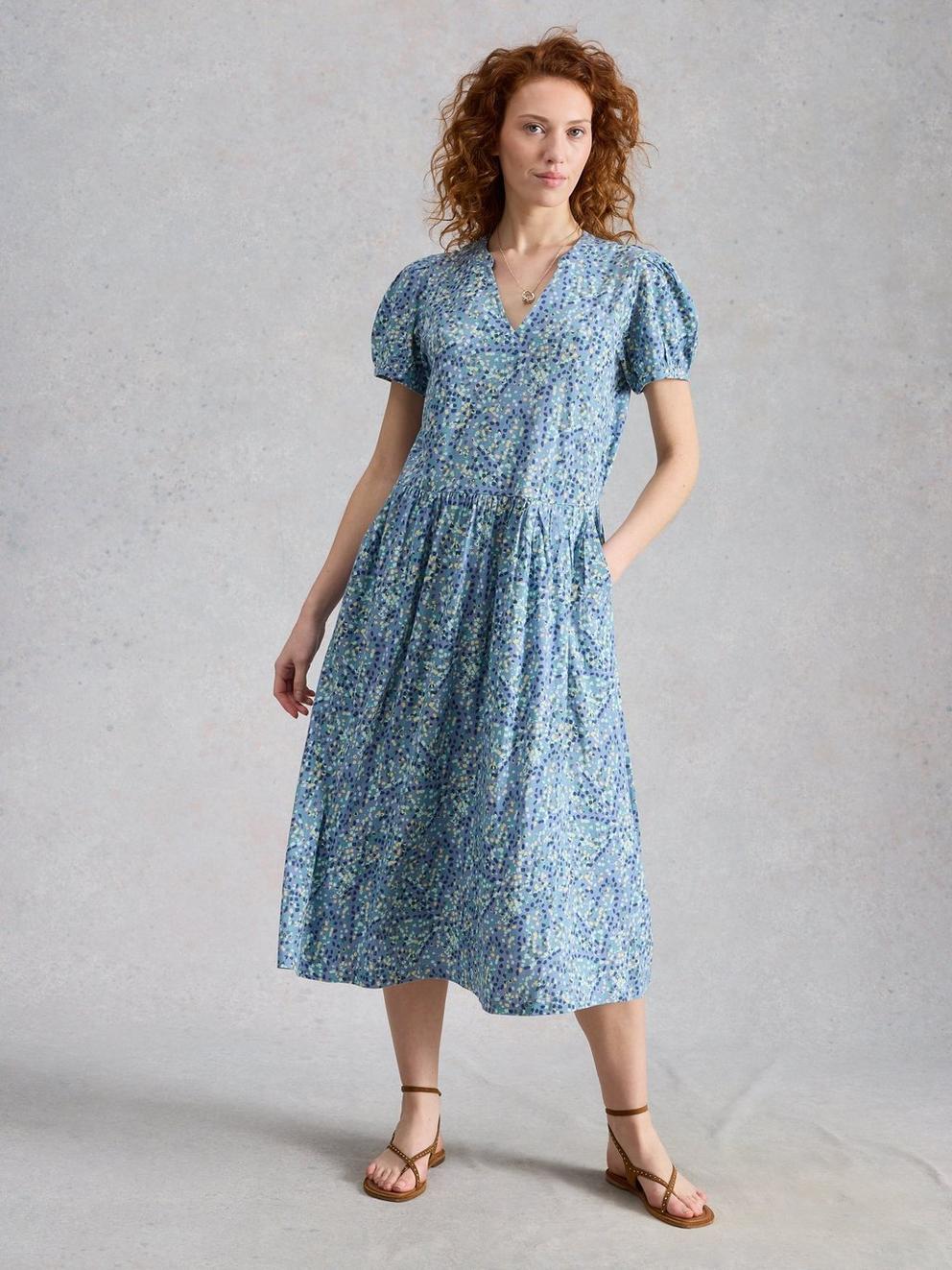 Leah Jersey Dress in BLUE MLT - LIFESTYLE