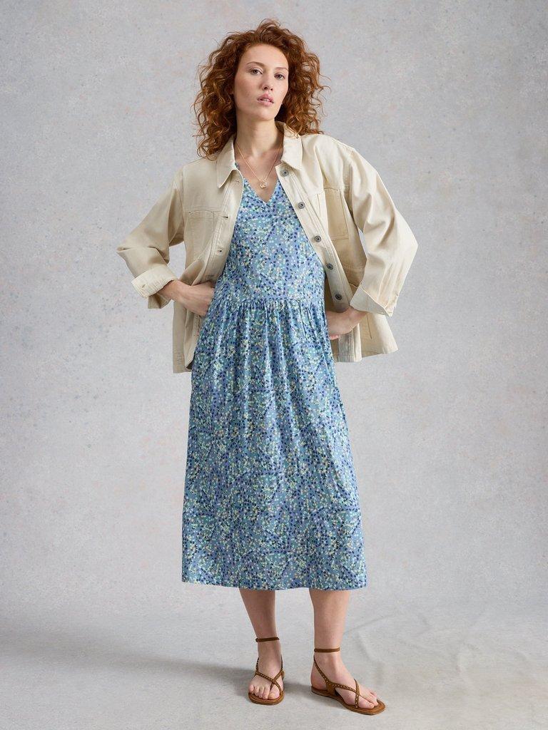Leah Jersey Dress in BLUE MLT - MODEL DETAIL