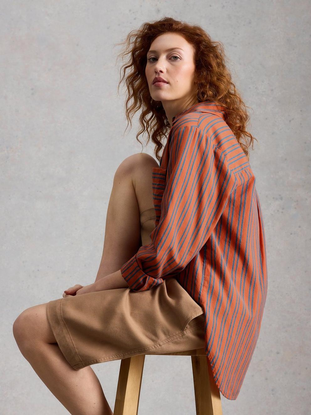 Sadie Boyfriend Shirt in ORANGE MLT - LIFESTYLE