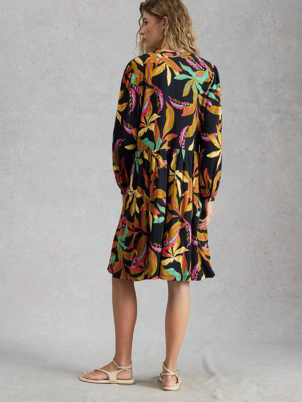 Lola Jersey Notch Neck Dress in BLK MLT - MODEL BACK