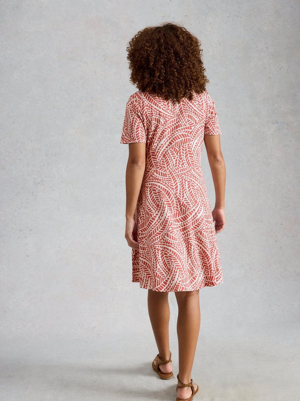 Ria Print Jersey Shirt Dress in PINK PR - MODEL BACK