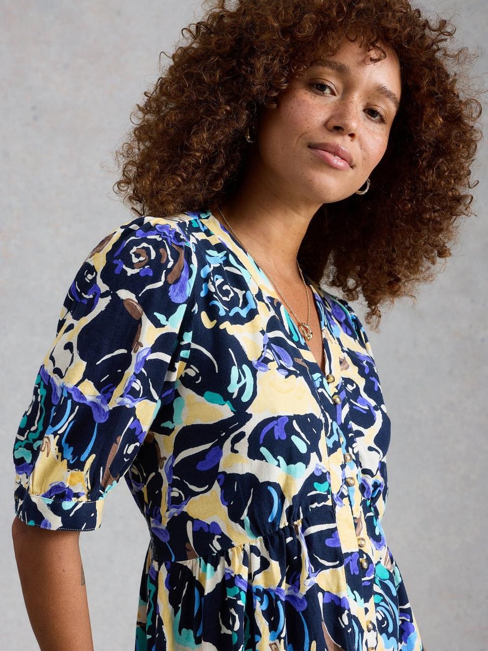 Fern Linen Blend Dress in NAVY MULTI - MODEL DETAIL