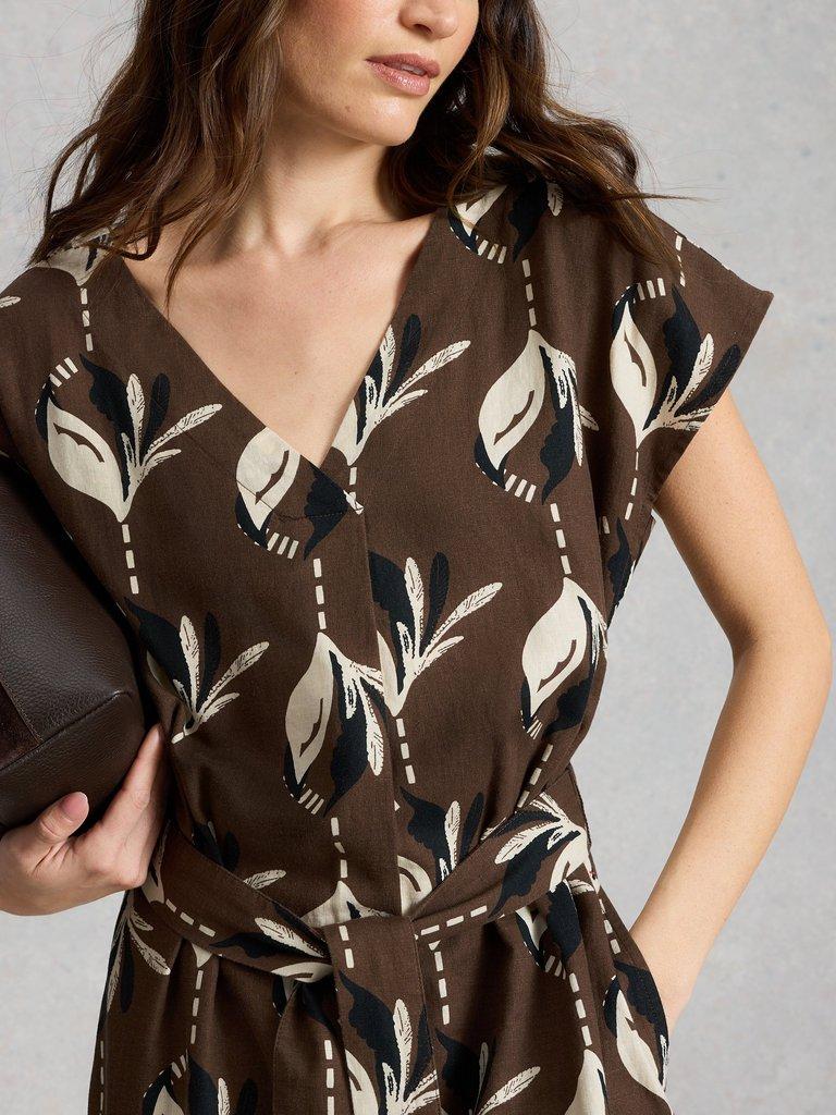 Mimi Linen Blend Dress in BROWN PR - MODEL DETAIL