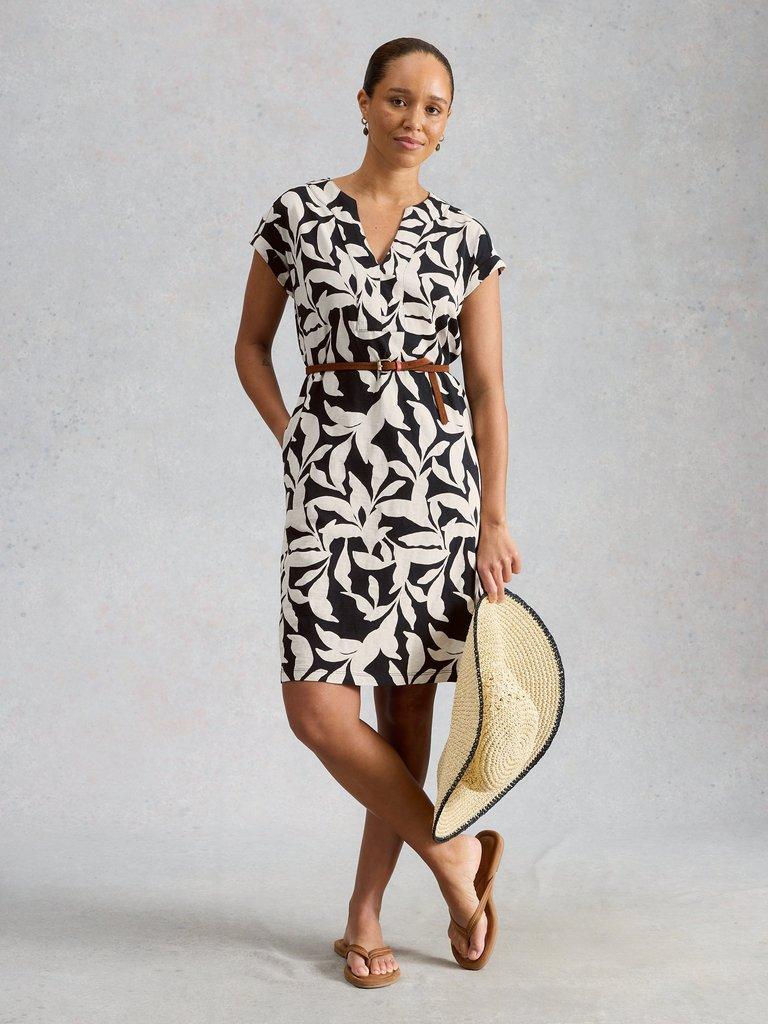 Jilly Jersey Dress in BLK PR - MODEL FRONT