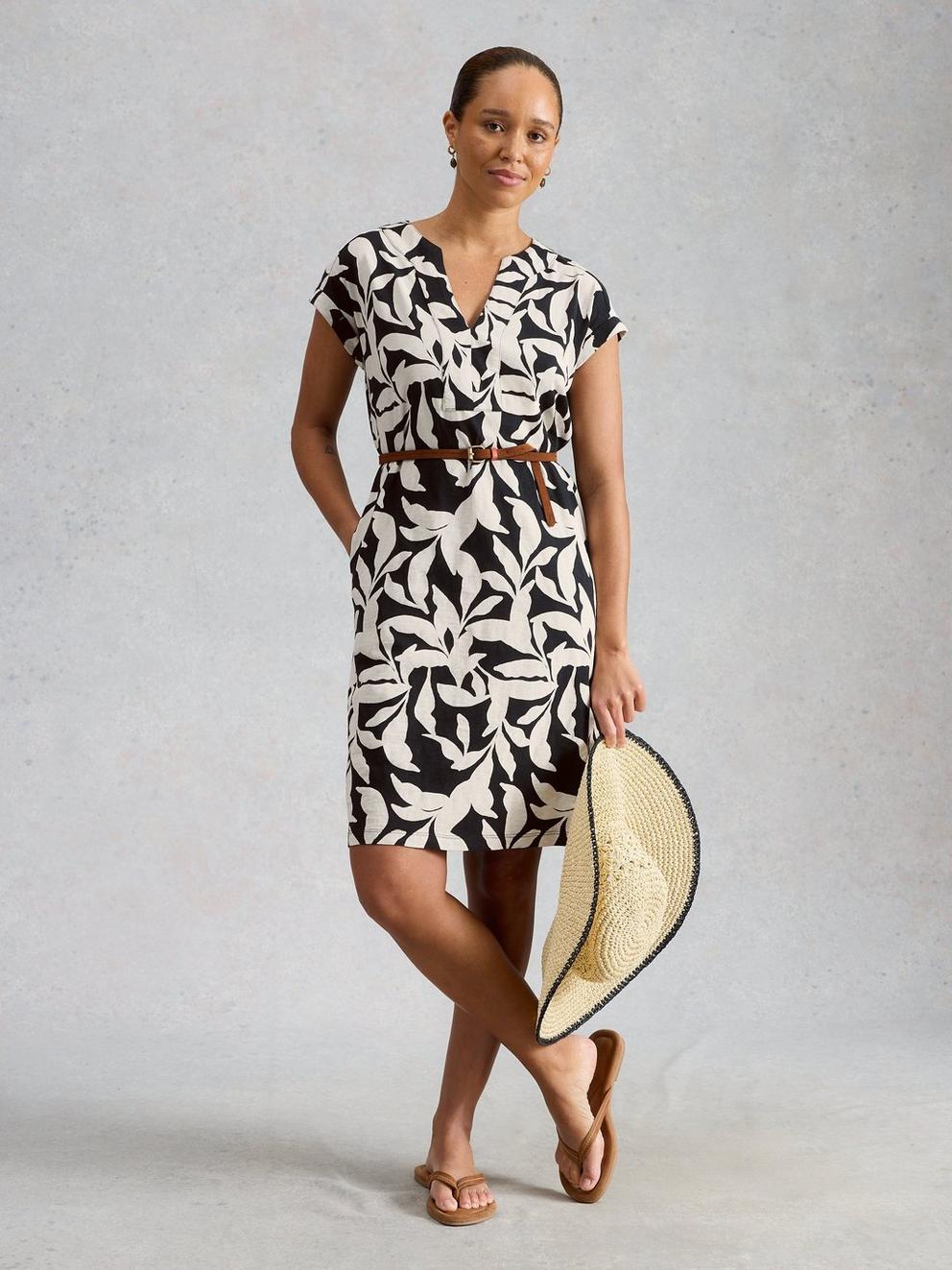 Jilly Jersey Dress in BLK PR - MODEL FRONT