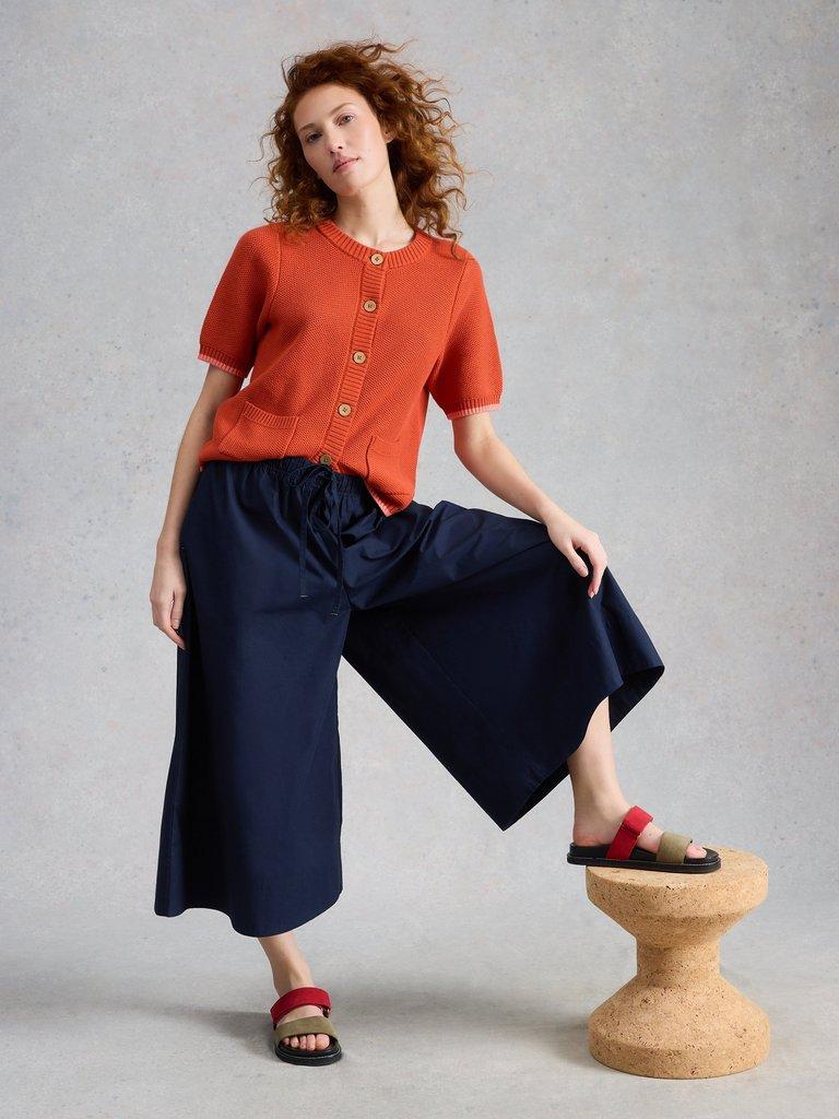 Lauryn Poplin Wide Leg Crop in DARK NAVY - LIFESTYLE