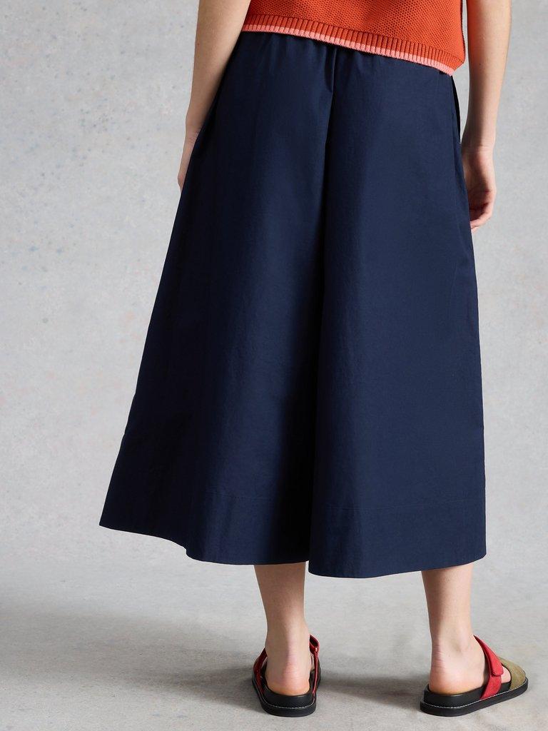 Lauryn Poplin Wide Leg Crop in DARK NAVY - MODEL BACK