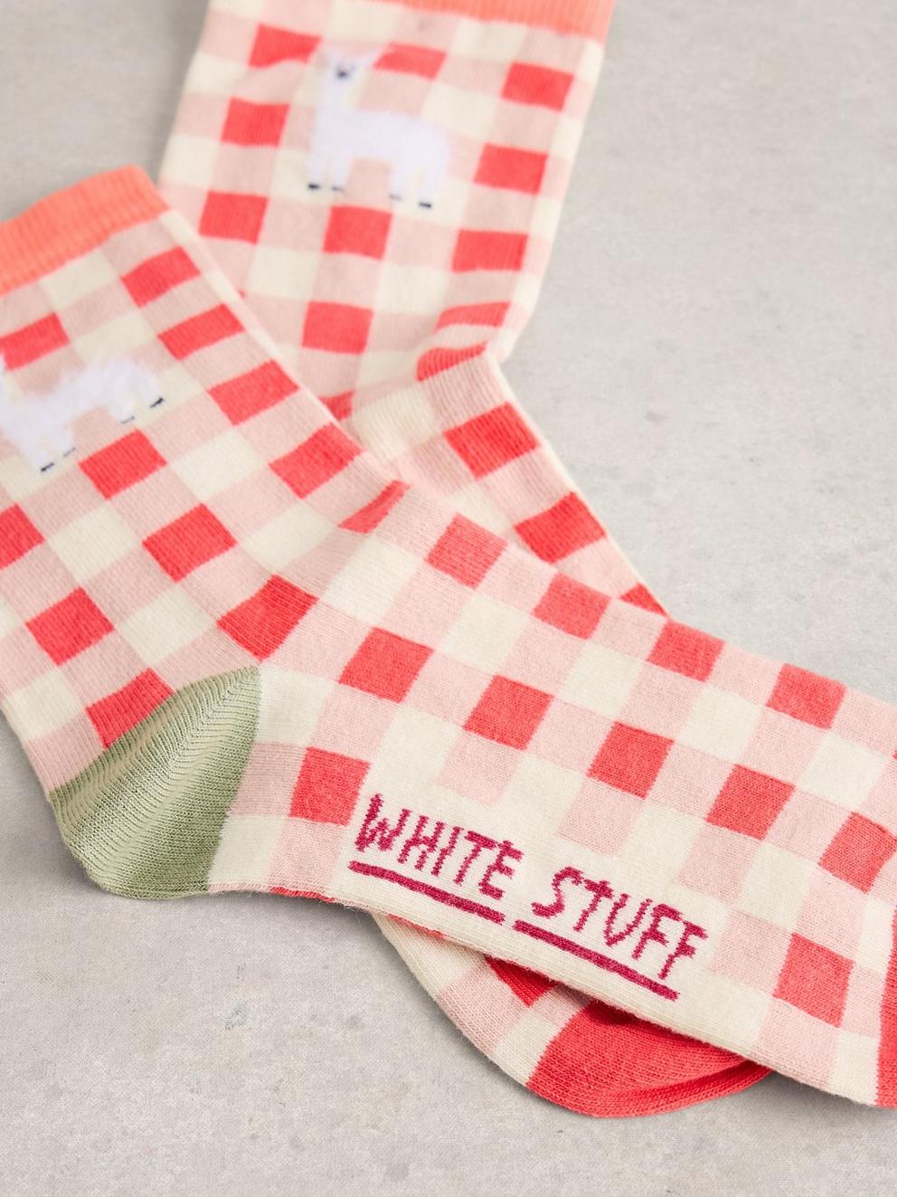 Patterned Fluffy Ankle Sock in CORAL MLT - FLAT DETAIL