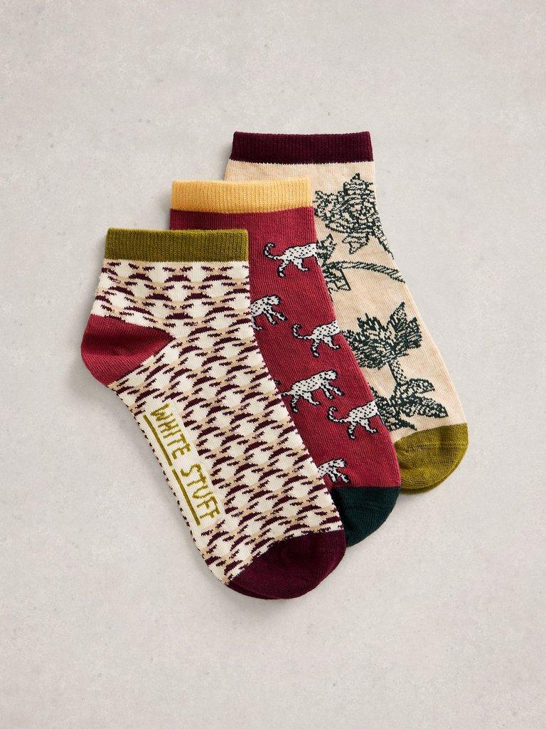 3PK Safari Print Trainer Socks in RED MLT - FLAT FRONT