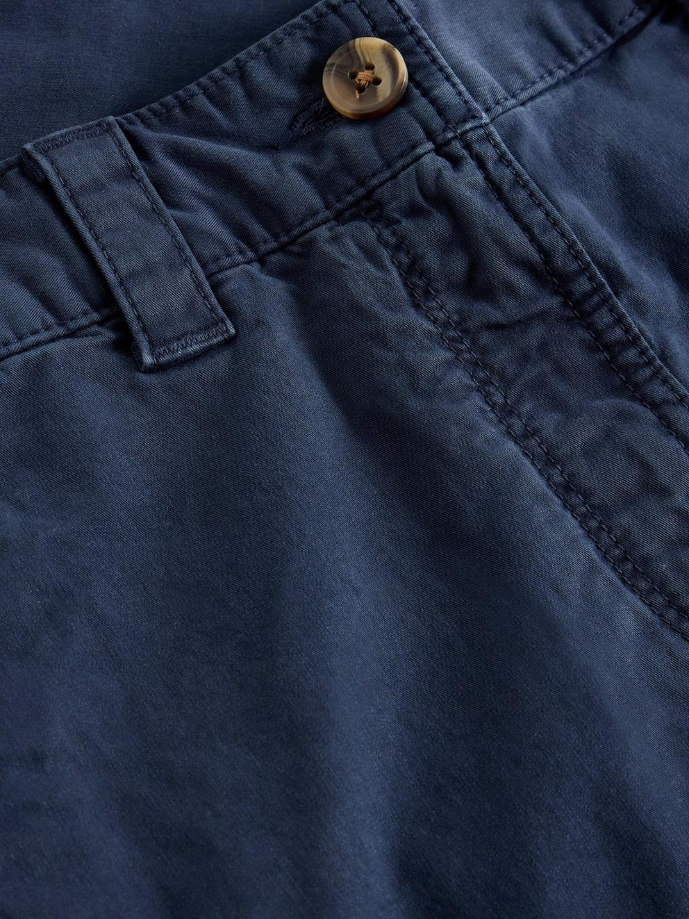 Heidi Chino Short in DARK NAVY - FLAT DETAIL