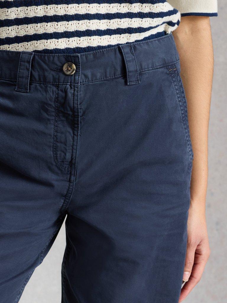 Heidi Chino Short in DARK NAVY - MODEL DETAIL