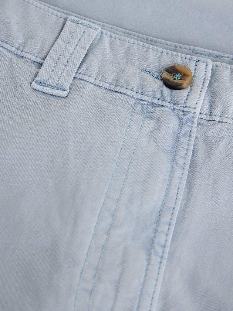 Heidi Chino Short in LGT BLUE - FLAT DETAIL