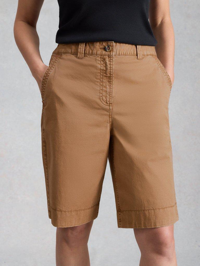 Heidi Chino Short in MID TAN - MODEL DETAIL